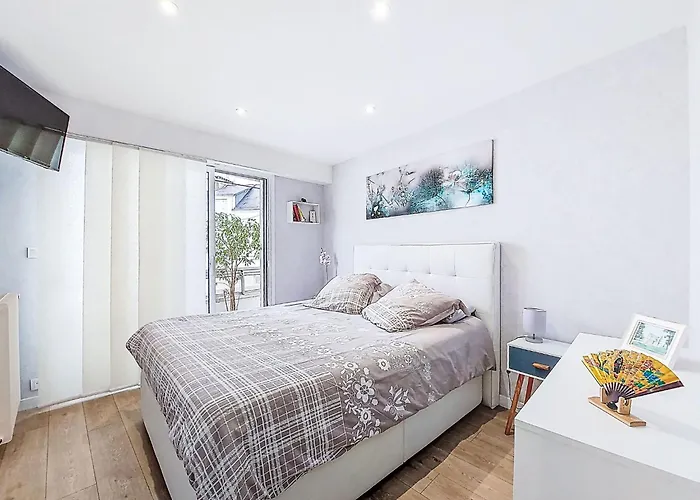 Apartment Port Et A Pied- Linge Inclus By Interhome